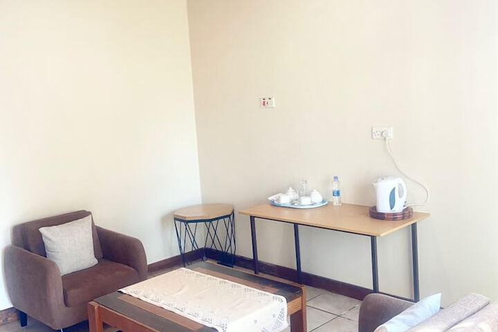 Room 11 of 27