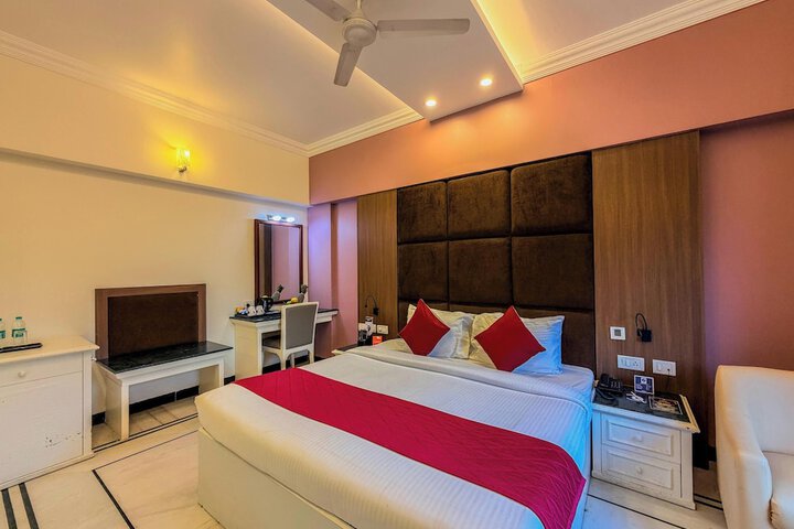 Room 10 of 55