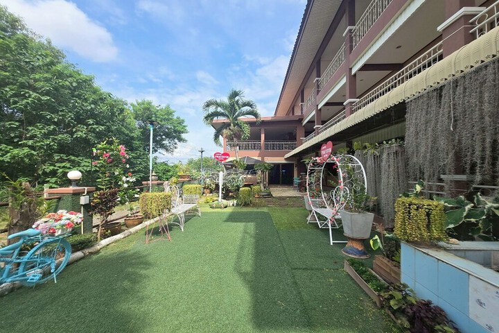 Hotel 42 of 59