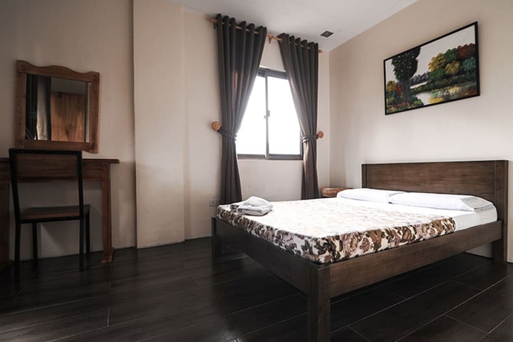 Room 7 of 44