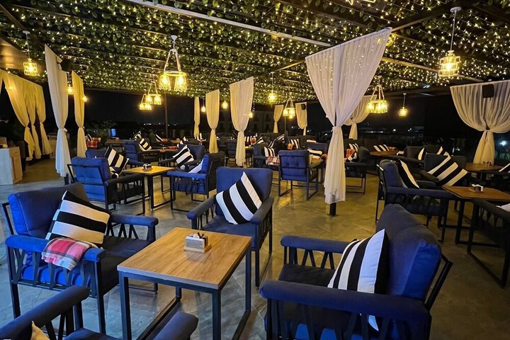 Terrace/Patio 26 of 38