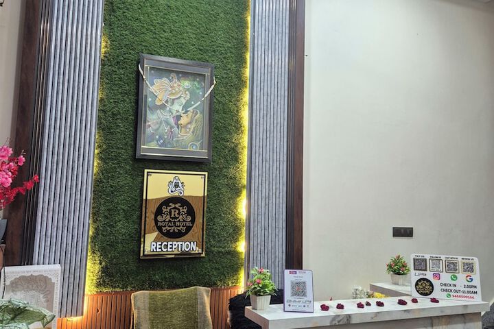 Royal Hotel