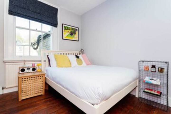 Room 15 of 19