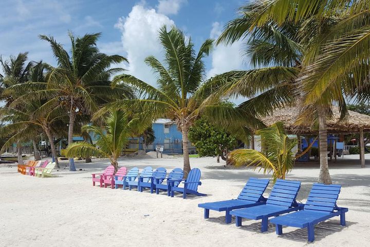 Beach 31 of 37