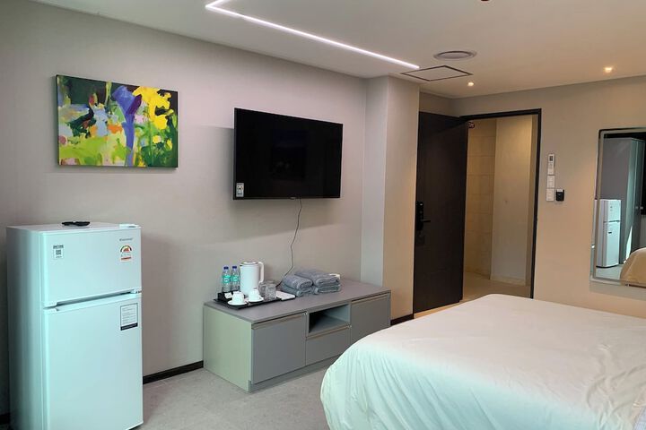 Room 22 of 60