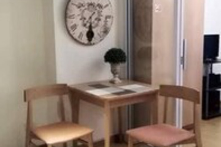 Room 2 of 12