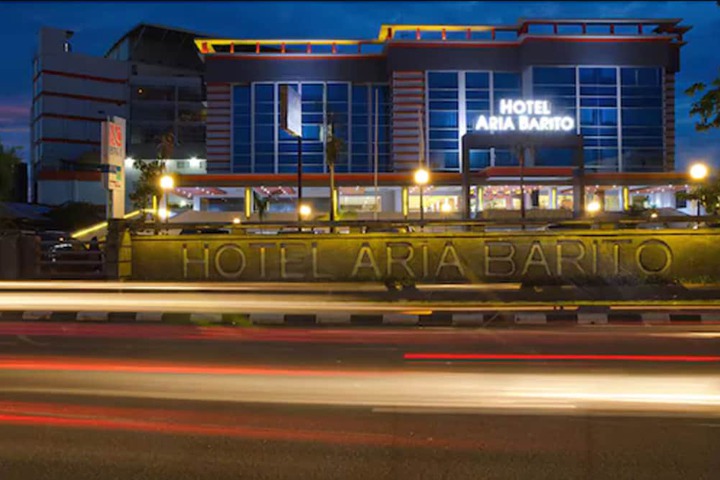 Exterior of Aria Barito Hotel