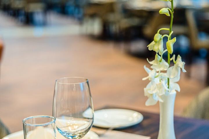 Dining 80 of 139