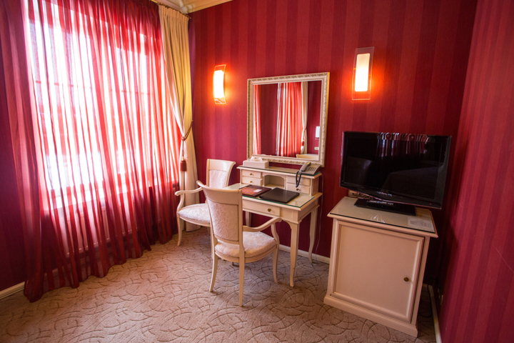Photo 10
