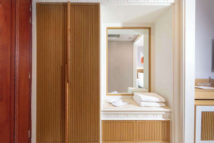 Wardrobe