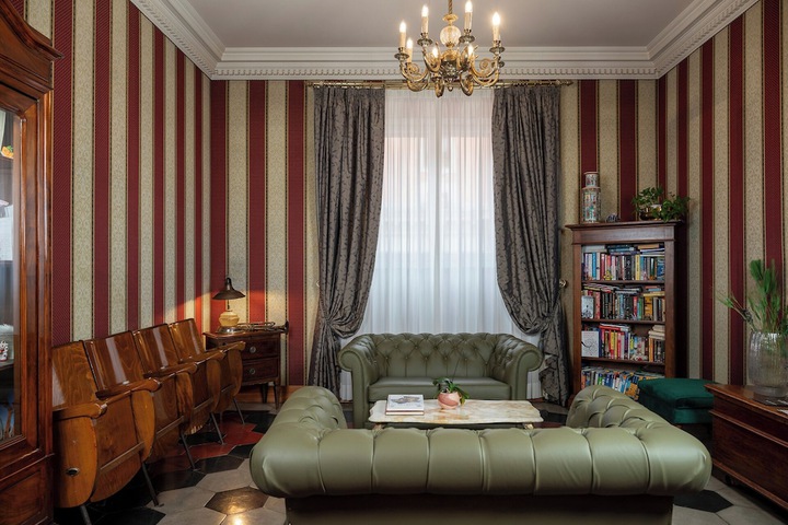 Hotel Interior 72 of 92