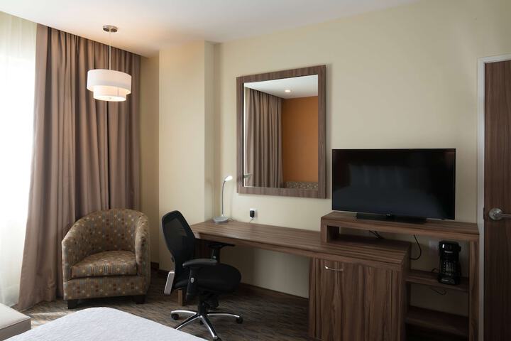 Room 12 of 42