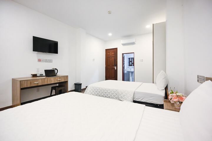 Room 9 of 60
