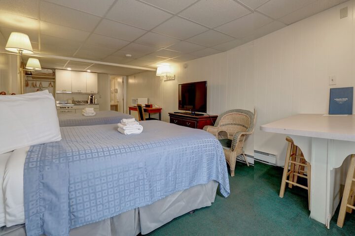 Room 8 of 88