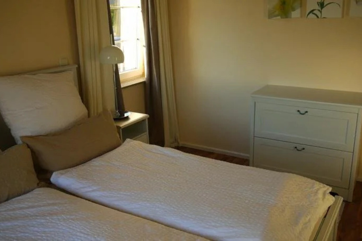 Room 3 of 13