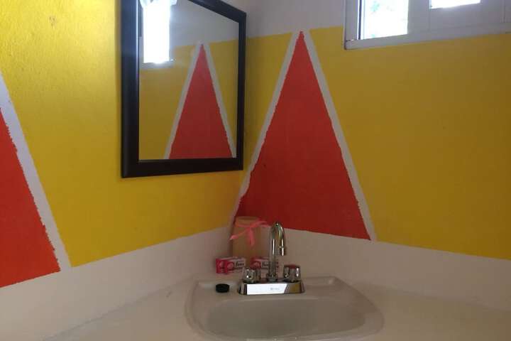 Room 16 of 68