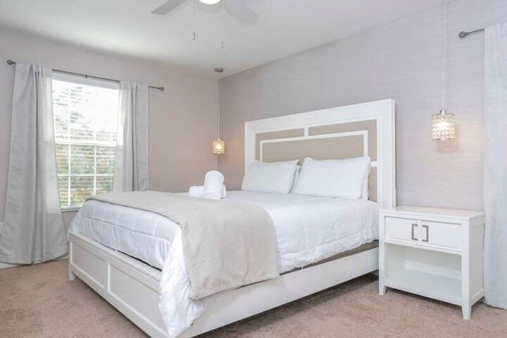Room 18 of 51