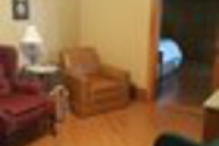 Room 116 of 198