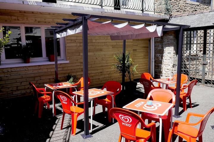 Terrace/Patio 36 of 39
