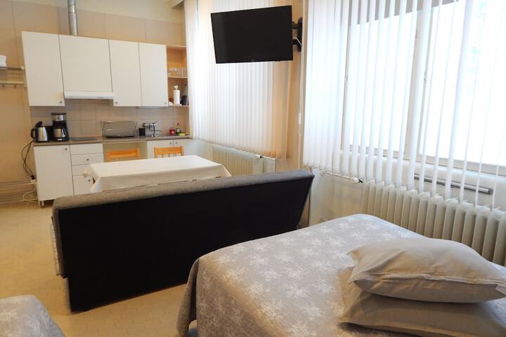 Room 50 of 86