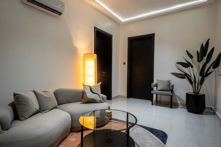 Dluxe Premium Hotel