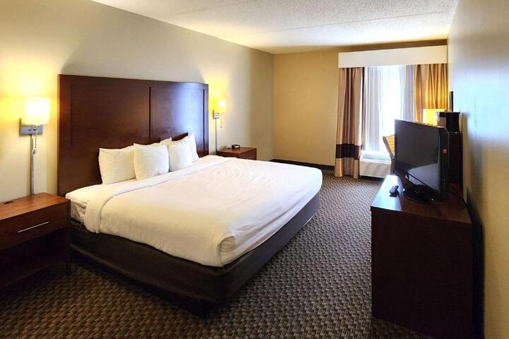 Standard Room, King or Two Doubles