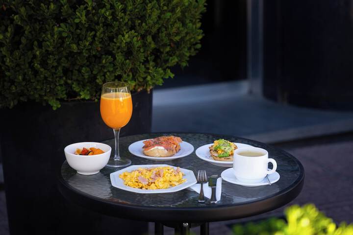 Breakfast meal