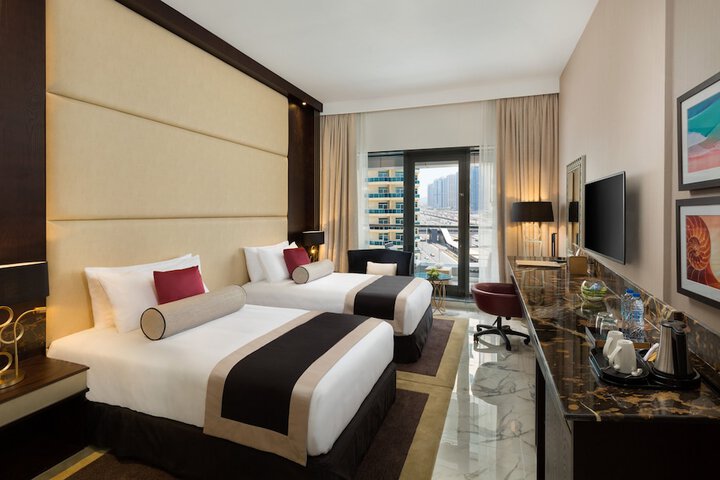 Room 20 of 77