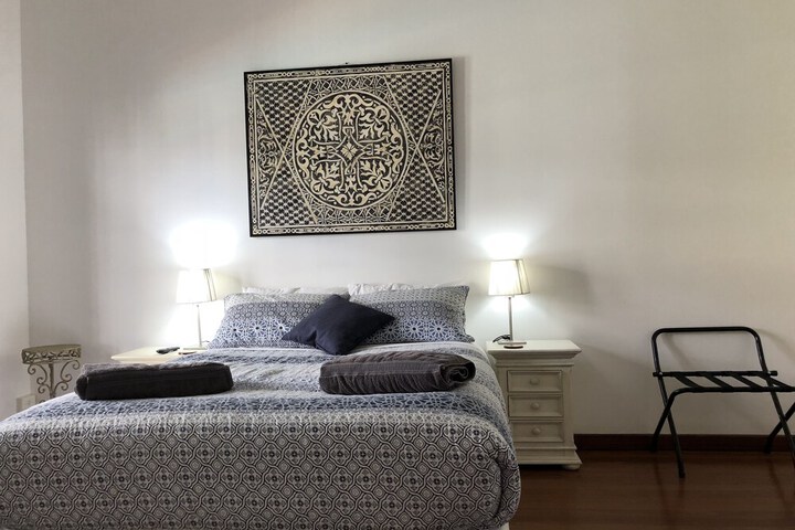 Room 5 of 29