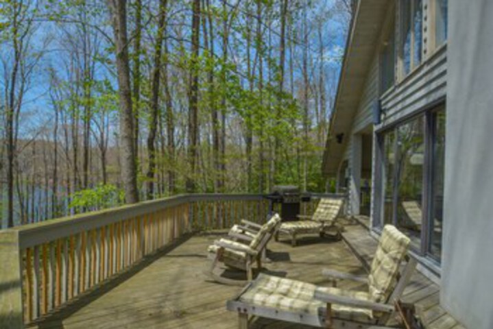 Terrace/Patio 4 of 28