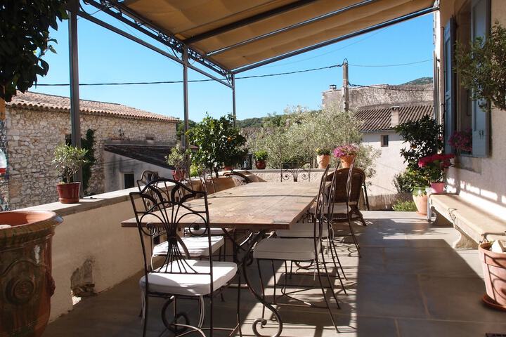 Terrace/Patio 4 of 26