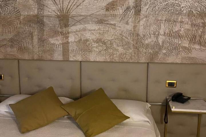 Room 17 of 50