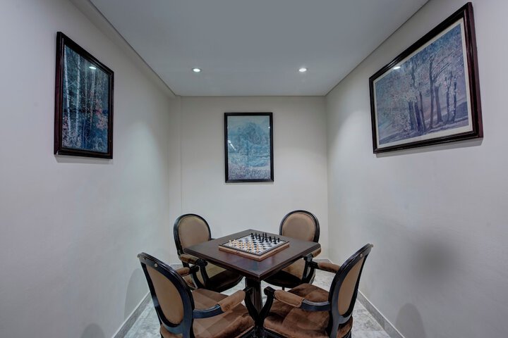 Room 17 of 53