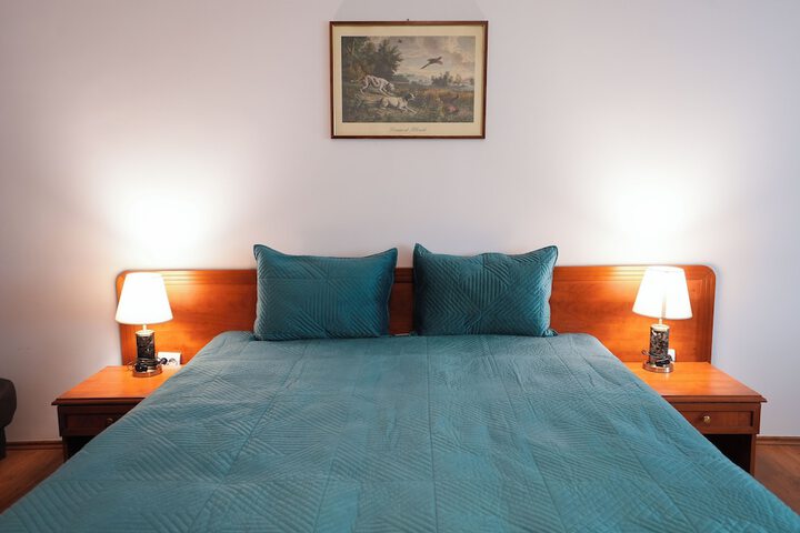 Room 7 of 23