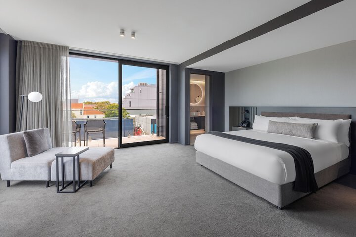 Room 18 of 50
