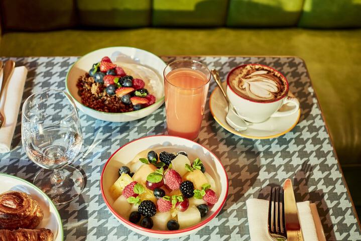 Breakfast/Coffee Service 44 of 62