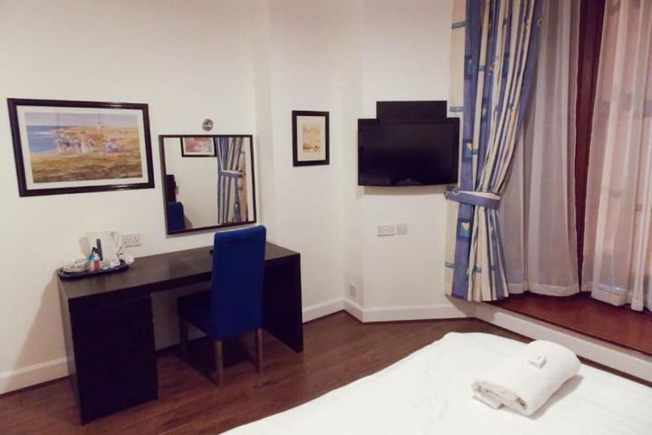 Room 41 of 52