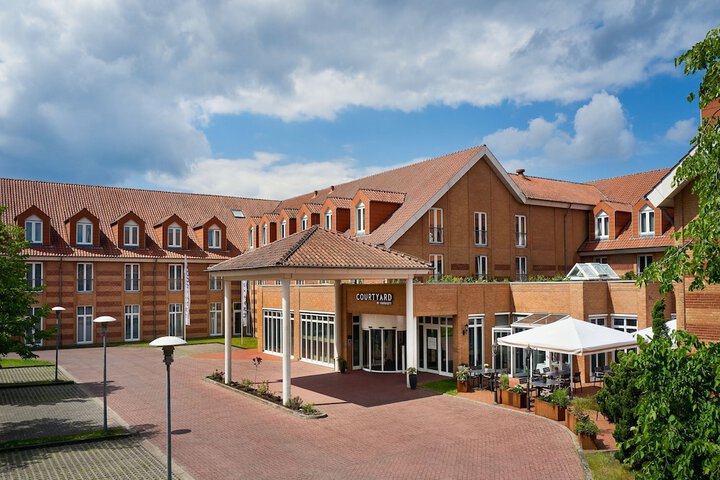 Hotel 33 of 33