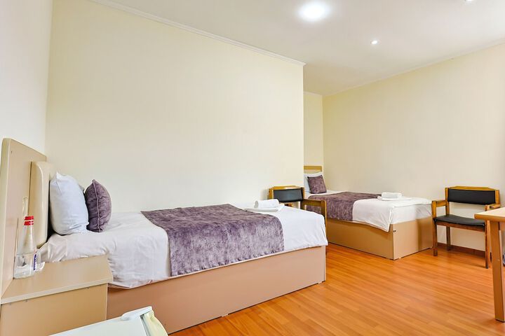 Room 16 of 75
