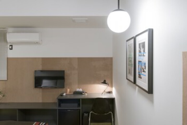 Room 146 of 214