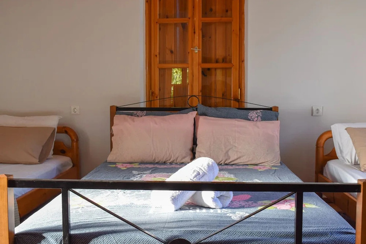 Stone residence / Amazing seaview 1km to the beach