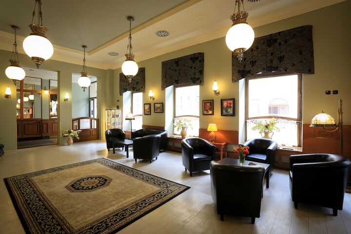 Hotel Lobby