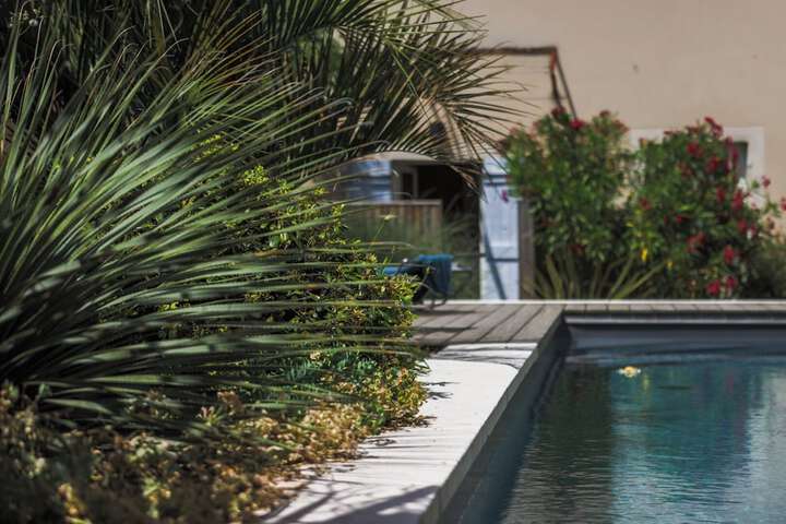Pool 47 of 69
