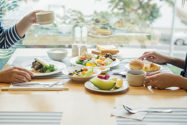 Breakfast/Coffee Service 184 of 203