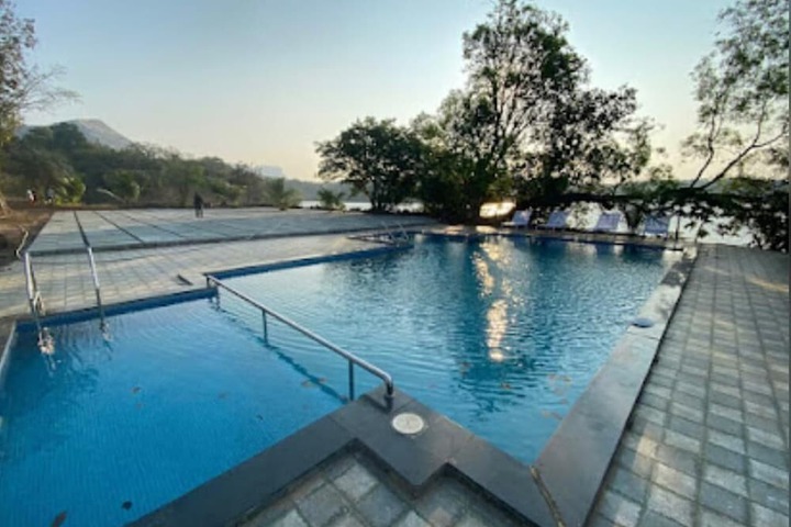 Pool 35 of 50