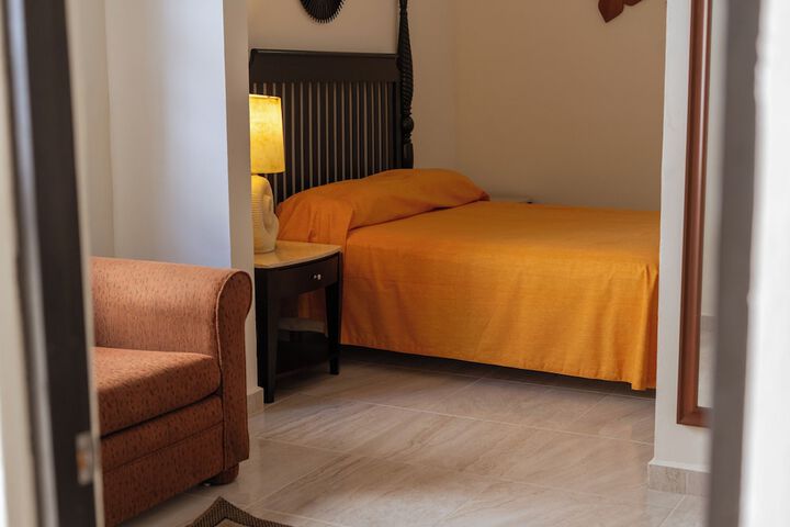 Room 5 of 22