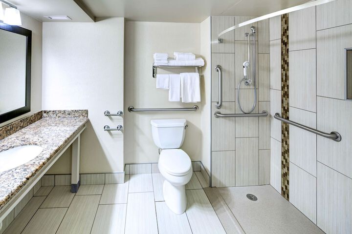Bathroom shower