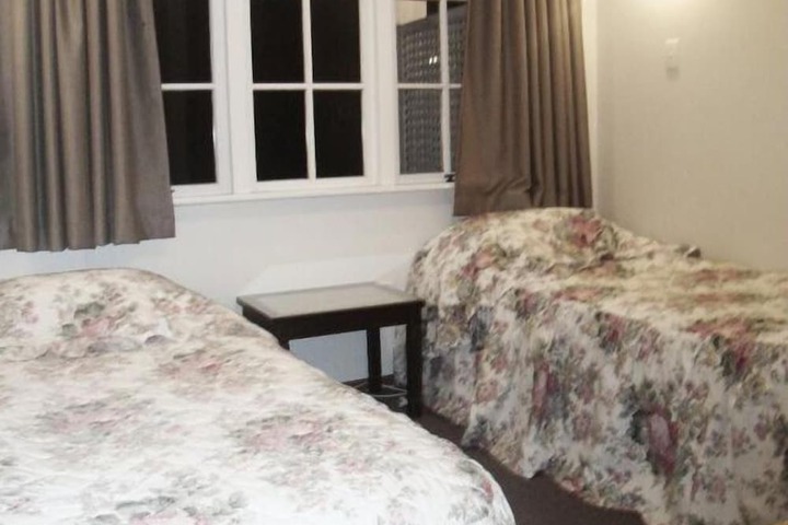 Room 3 of 12