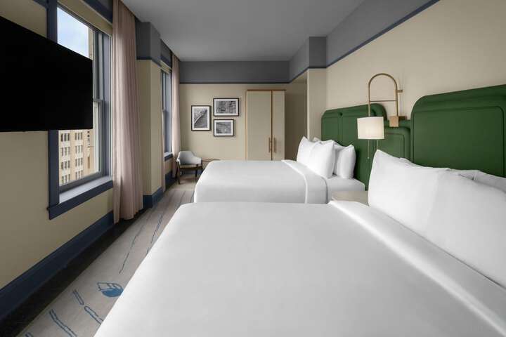 Room 16 of 61
