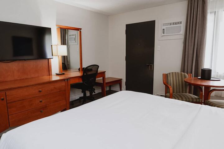 Room 75 of 120